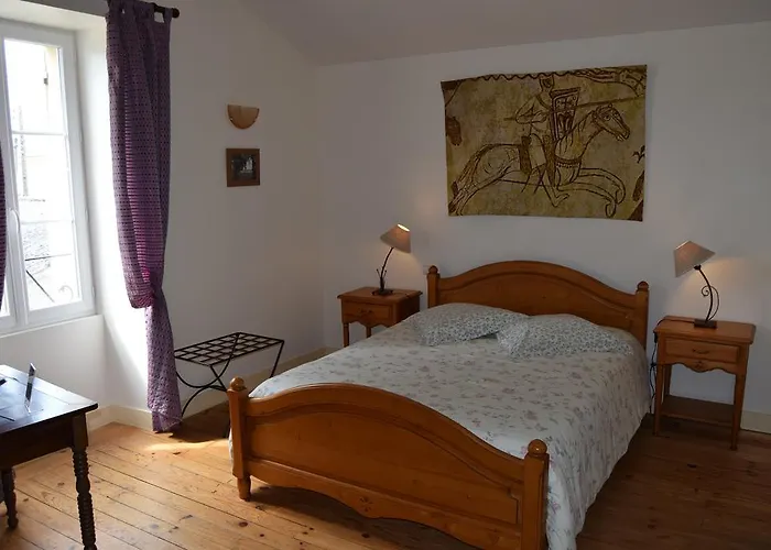 Bed & Breakfast Chateau Les Tours Seguy