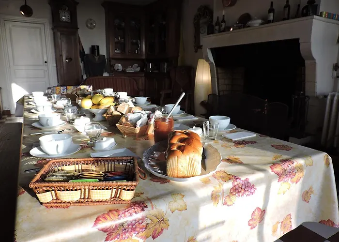 Chateau Les Tours Seguy Saint-Ciers-de-Canesse